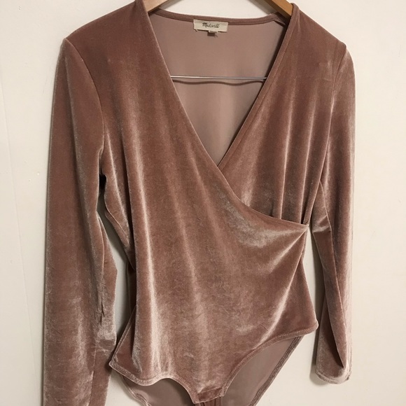 Madewell wrap velvet long sleeve body suit size M - Picture 3 of 7